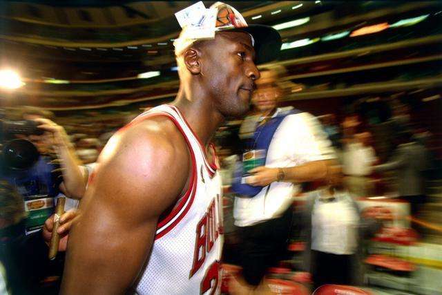 从海阳到三亚，刻在沙滩上的中国记忆